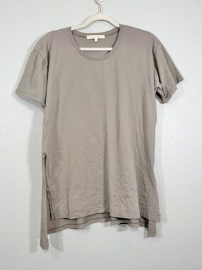 HDYWT Perfect Tee Shirt Short Sleeve Brown Taupe Slit Sides SOFT Women XS/Small